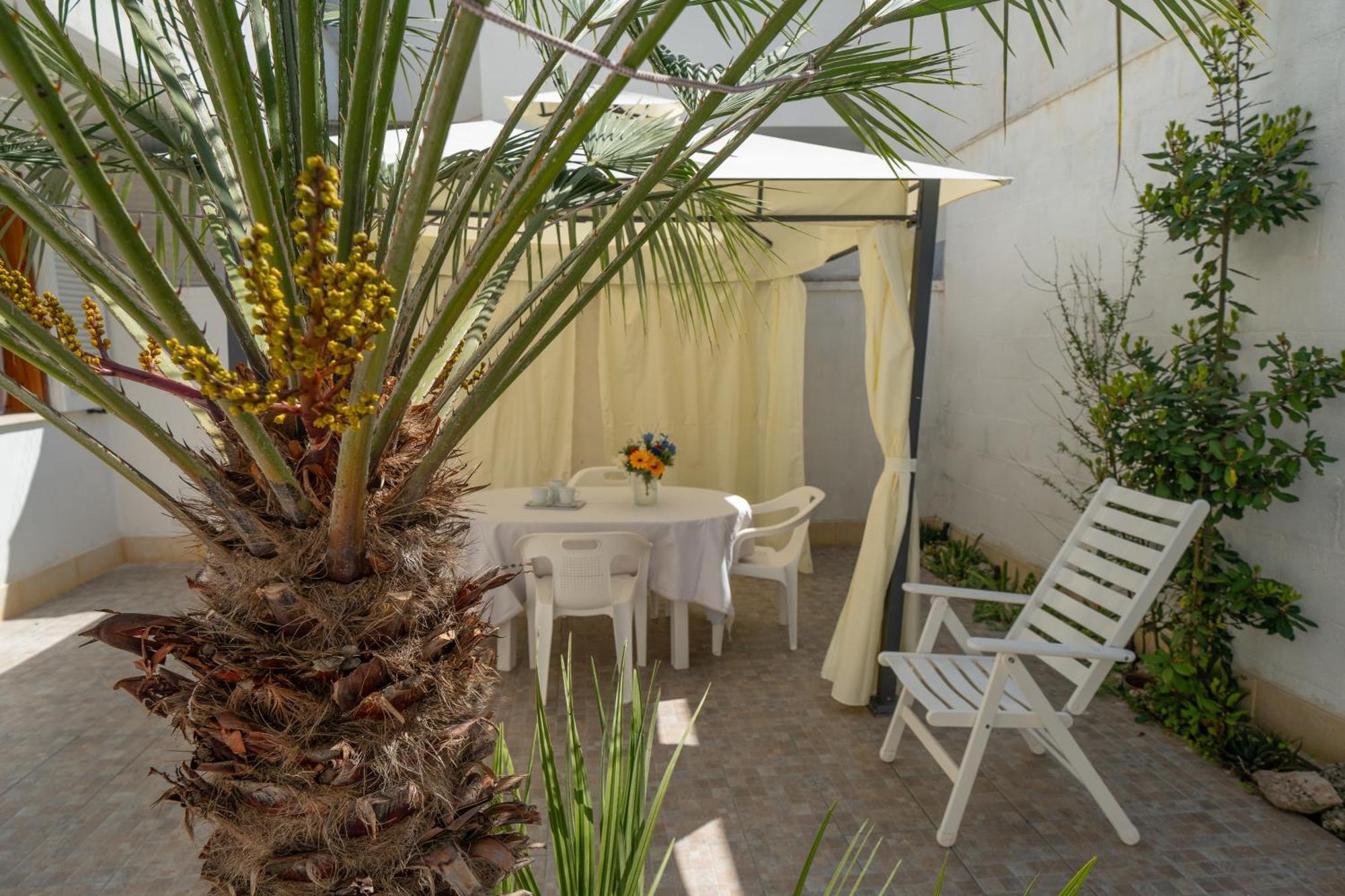 Villa Mati In Poesia 2 à Torre dell'Orso Extérieur photo